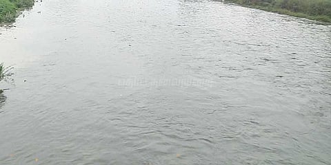 அரியலூரில் வீணாகும் மழைநீரை சேமிக்க விவசாயிகள் கோரிக்கை