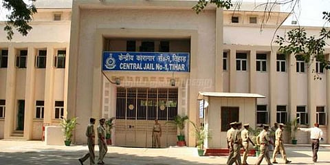 100 வழக்குகளுடன் அம்மா, 6 மகன்கள்: திகார் சிறையில் வசிக்கும் குடும்பம்!