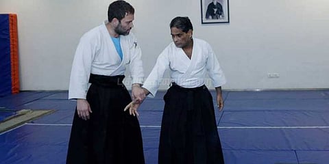 அக்கிடோ பயற்சியில் ராகுல் :வைரலாகும் ஃபோட்டோஸ்