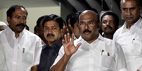 கவனக்குறைவுடன் பணிபுரிவதை ஏற்றுக்கொள்ள முடியாது: அமைச்சர் ஜெயக்குமார்