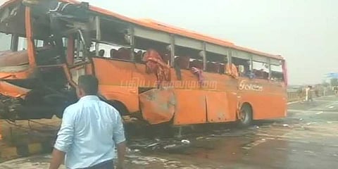 பள்ளிப் பேருந்து கவிழ்ந்தது: ஒருவர் பலி, 45 மாணவர்கள் படுகாயம்!