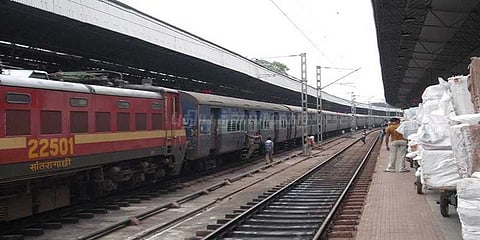 ரயிலில் கடத்தி வரப்பட்ட போதைப்பொருள் பறிமுதல்