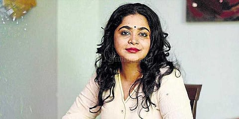 கபடி-க்கு வருகிறார் ’அம்மா கணக்கு’ இயக்குனர்!