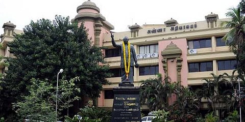 8 மாவட்டங்களில் திமுக ஆர்ப்பாட்டம் ஒத்திவைப்பு