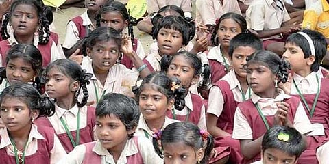 மாணவர்களின் பாதுகாப்பில் அக்கறை தேவை: பள்ளிகளுக்கு சென்னை ஆட்சியர் அறிவுறுத்தல்