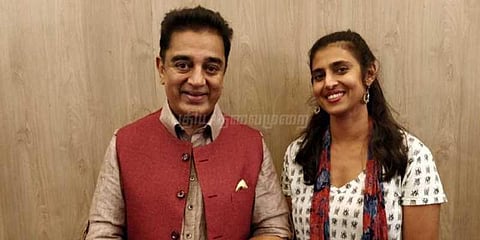 கமல் பிறந்தநாள் உடை: சந்தேகம் எழுப்புகிறார் கஸ்தூரி