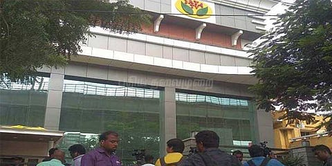 வருமான வரித்துறை சோதனைக்கான காரணங்கள் இவைதானா ?