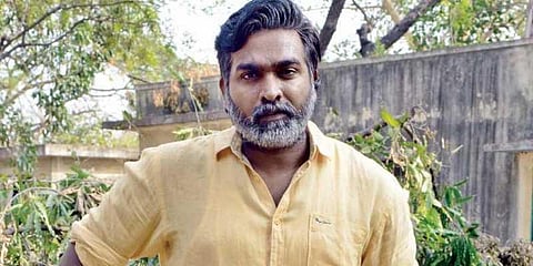 விஜய் சேதுபதியின் கருணை உள்ளம்: மாணவர்களின் கல்விக்காக ரூ.50 லட்சம் நிதி