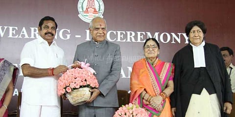 சால்வை, பூங்கொத்து வேண்டாம்: ஆளுநர் பன்வாரிலால்