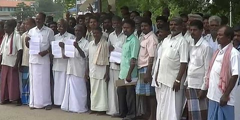 விருதுநகர் அருகே மணல் குவாரியை மூடகூறி கோரிக்கை
