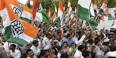 மத்தியப்பிரதேச இடைத்தேர்தலில் காங்கிரஸ் அமோக வெற்றி