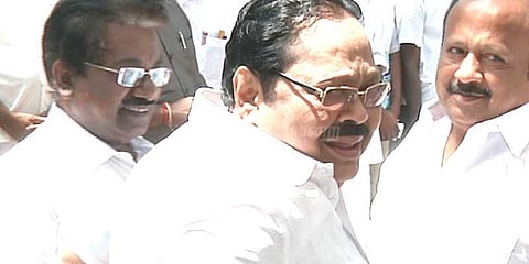 மேடை நாகரிகம் தெரியாமல் பேசும் ஈபிஎஸ், ஓபிஎஸ்: துரைமுருகன் காட்டம்