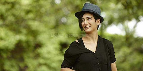 விக்ரம் மகன் துருவுக்கு அக்ஷரா ஹாசன் ஜோடி?