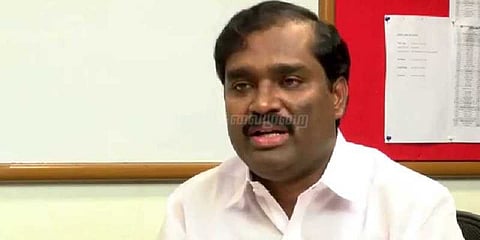 வரம்புமீறி நிர்வாகத்தில் தலையிடுகிறார் ஆளுநர்: வேல்முருகன் கண்டனம்
