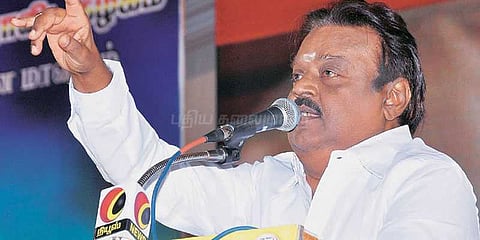 தமிழகத்தில் ஆட்சி செய்ய முயற்சிக்கிறது பாஜக: விஜயகாந்த்