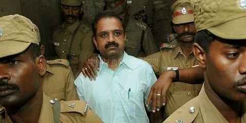 பேரறிவாளன் உள்ளிட்டோரை விடுவிக்க கருணை காட்டுங்கள்: சோனியாவுக்கு நீதிபதி கடிதம்