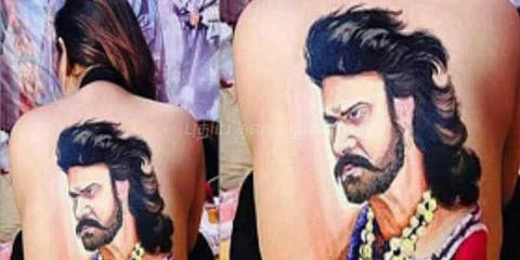 ’பாகுபலி’ பிரபாஸை பச்சைக்குத்திய ஜெர்மன் ரசிகைகள்!