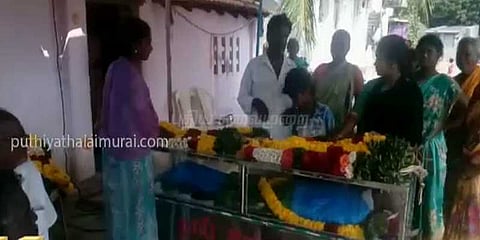 சிறுக சிறுக பணம் சேர்த்த பாட்டி: உயிரிழந்த பின் பயன்படாமல் போன சோகம்