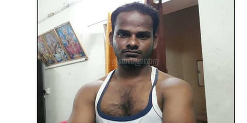 சென்னையில் பிடிபட்ட பட்டதாரி கொள்ளையன் மீது 10 வழக்குகள் பதிவு