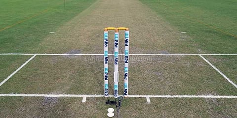 தடுமாறும் இந்தியா... போராடும் கடைநிலை வீரர்கள்