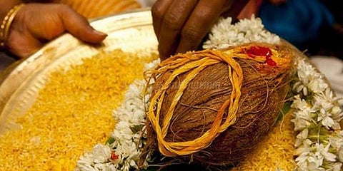 தமிழக அரசின் திருமண உதவி திட்டத்தில் குளறுபடி