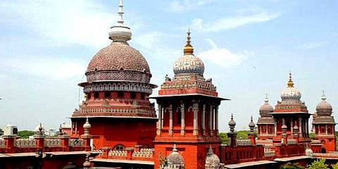 18 எம்எல்ஏக்கள் தகுதி நீக்க வழக்கு: 24ஆம் தேதிக்கு ஒத்திவைப்பு