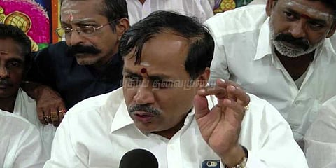 மும்தாஜும், சத்ரபதி சிவாஜியும் நடனமாடுவது போல படம் எடுக்க முடியுமா? : ஹெச்.ராஜா கேள்வி