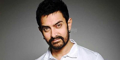 தீபிகா படுகோனேவுக்கு ஷாருக்கான், அமீர்கான் ஆதரவு