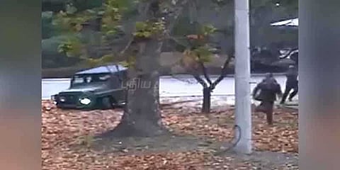 தென்கொரியாவுக்குள் நுழைந்த வடகொரிய வீரர்: சுட்டுப் பிடிக்கப்பட்டார்