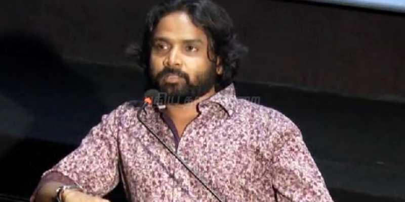 பாடலாசிரியர் சினேகன் தொடங்கும் மக்கள் நூலகம்