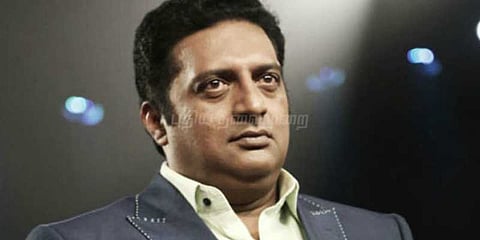 பிரகாஷ் ராஜ் மீதான விமர்சனம்: சமூக வலைதளத்தில் இருந்து நீக்கினார் பாஜக எம்பி