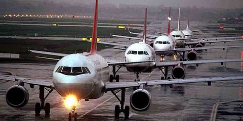 அதிக விமானங்களை இயக்கி மும்பை ஏர்போர்ட் சாதனை!
