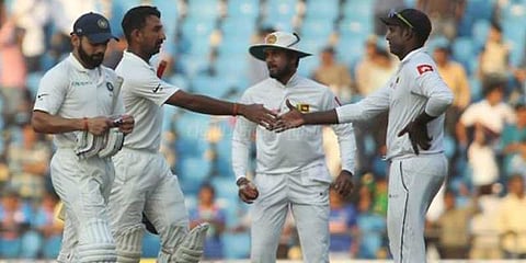 610 ரன்கள் குவித்த இந்திய அணி: 3-ம் நாள் முடிவில் இலங்கை ஸ்கோர் 21/1