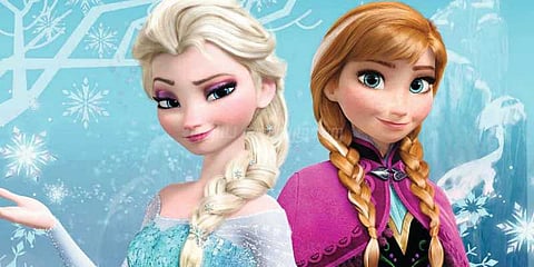 அனிமேஷன் பெண்ணுடன் நடைபெறும் திருமணத்திற்கு சான்றிதழ் வழங்கும் ஜப்பான் அரசு!