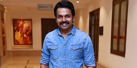 இன்று இரவு 8 மணிக்கு ரசிகர்களுடன் நடிகர் கார்த்தி சாட்டிங்