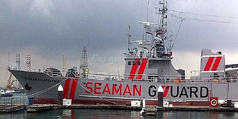 அத்துமீறி நுழைந்த அமெரிக்க கப்பல் வழக்கு: 35 பேர் விடுவிப்பு