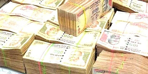 பழைய ரூபாய் டெபாசிட்... ஒரு லட்சம் பேருக்கு நோட்டீஸ்