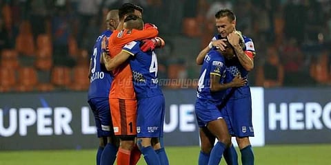 ஐஎஸ்எல் கால்பந்து: புனே - மும்பை இன்று பலப்பரீட்சை