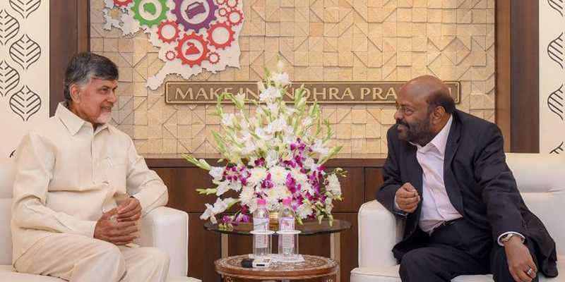 ஐ.டி. துறையில் 7,500 பேருக்கு வேலை வாய்ப்பு: சந்திரபாபு நாயுடு திட்டம்