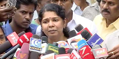 செவிலியர்களுடன் பேச்சுவார்த்தை நடத்த அமைச்சர்கள் முன்வர வேண்டும்: கனிமொழி