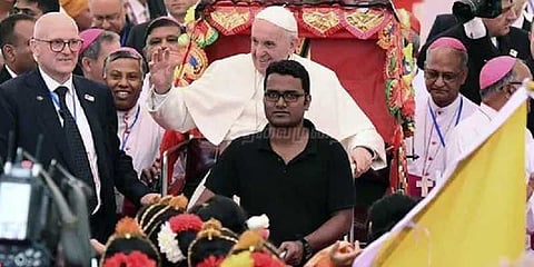 முதல்முறையாக ரோஹிங்யா வார்த்தையை பயன்படுத்திய போப் பிரான்சிஸ்