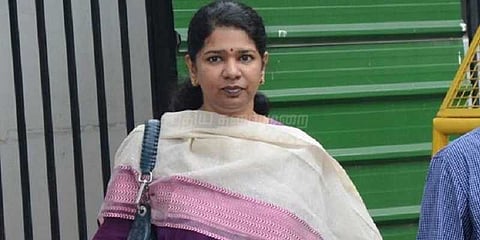 மீனவர்களைக் கரைக்கு கொண்டுவர நடவடிக்கை இல்லை: கனிமொழி