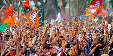 குஜராத்தில் முதல்கட்ட பிரசாரம் இன்று ஓய்கிறது!