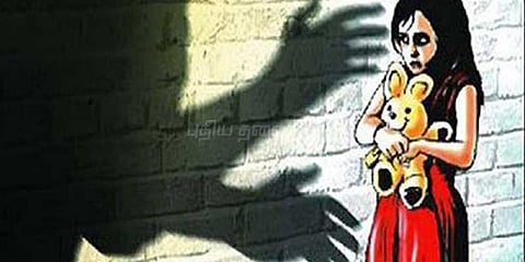 15வயது சிறுமிக்கு கூட்டு பாலியல் வன்கொடுமை