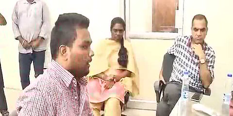 ஜனநாயகத்தின் மற்றொரு கேலிகூத்து: வீடியோ வெளியிட்ட விஷால்