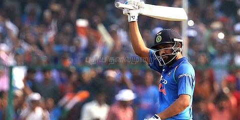 மிடில் ஆர்டருக்கு போட்டி: ரோகித் சர்மா பேட்டி