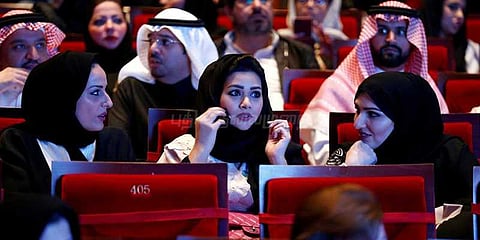35 வருட தடை நீக்கம்: சவுதியில் இனி சினிமா பார்க்கலாம்!
