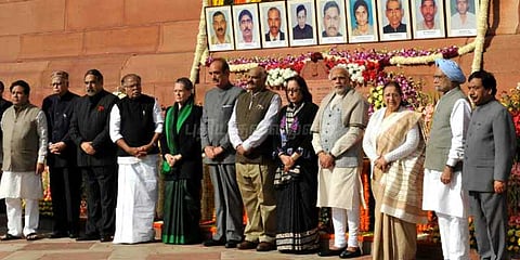 நாடாளுமன்றத் தாக்குதல் நினைவு தினம் இன்று!