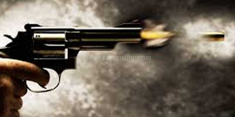 காதலியை துப்பாக்கியால் சுட்ட காதலன்: கொள்ளையர்கள் தாக்கியதாக நாடகம்