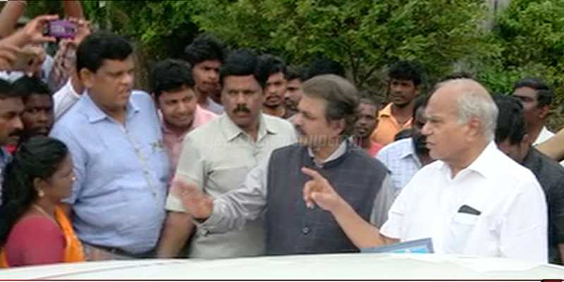 எதிர்க்கட்சிகளின் எதிர்ப்பை மீறி கடலூரில் ஆளுநர் ஆய்வு
